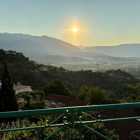 Relax Camping Gjirokastër Dış mekan fotoğraf