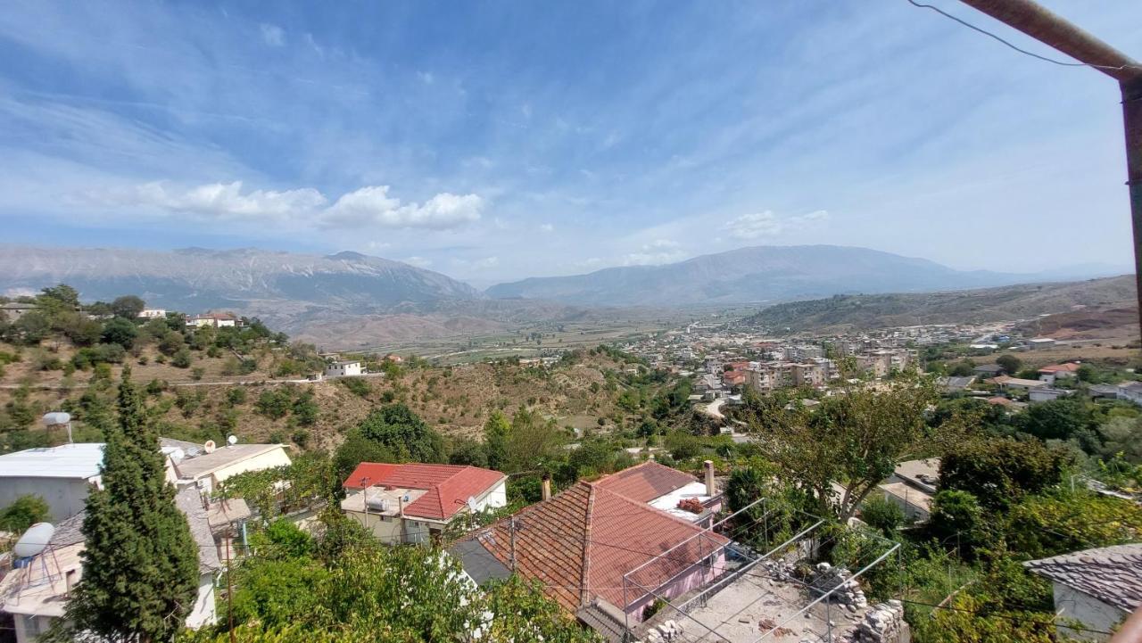 Relax Camping Gjirokastër Dış mekan fotoğraf
